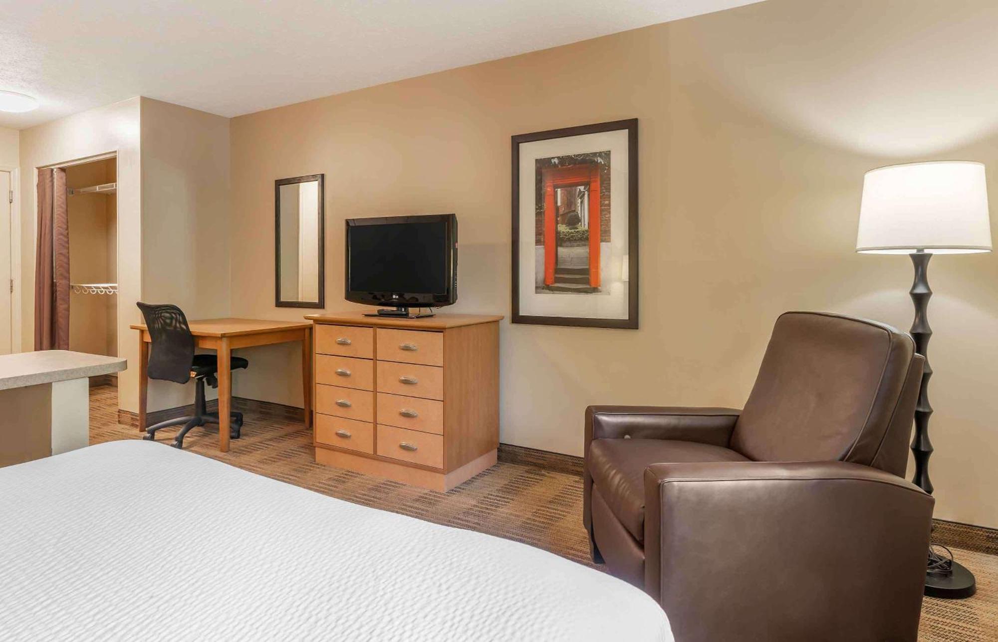 Extended Stay America Suites - Omaha - West Exterior foto